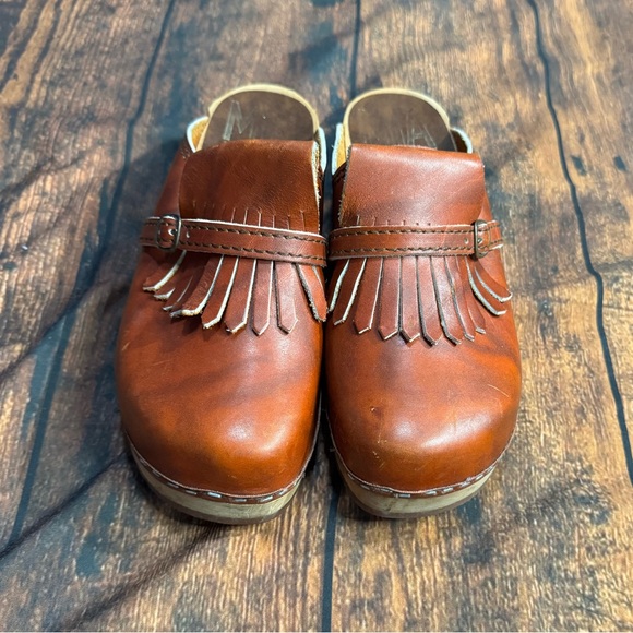 MIA Kiltie Leather Wooden Swedish Clogs in Brown EU 40 - Picture 3 of 11